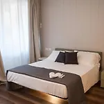Homy B&B 엠폴리